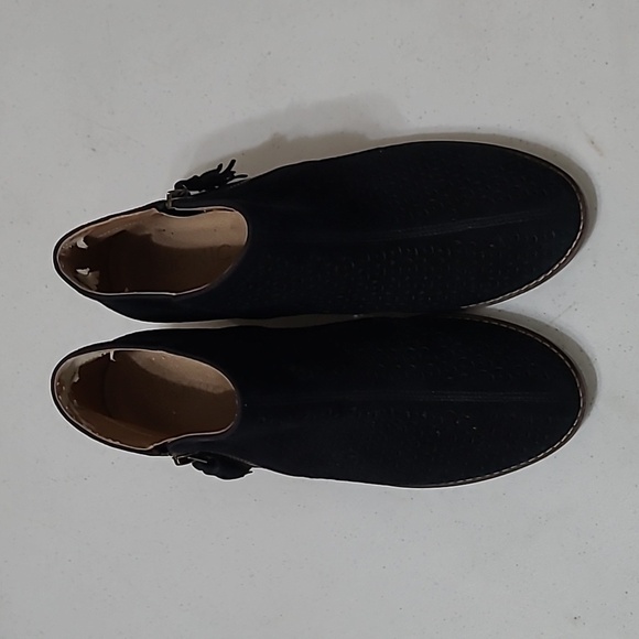 Vionic Black Suede Ankle Booties with Perforated Design size 8 - Picture 3 of 15